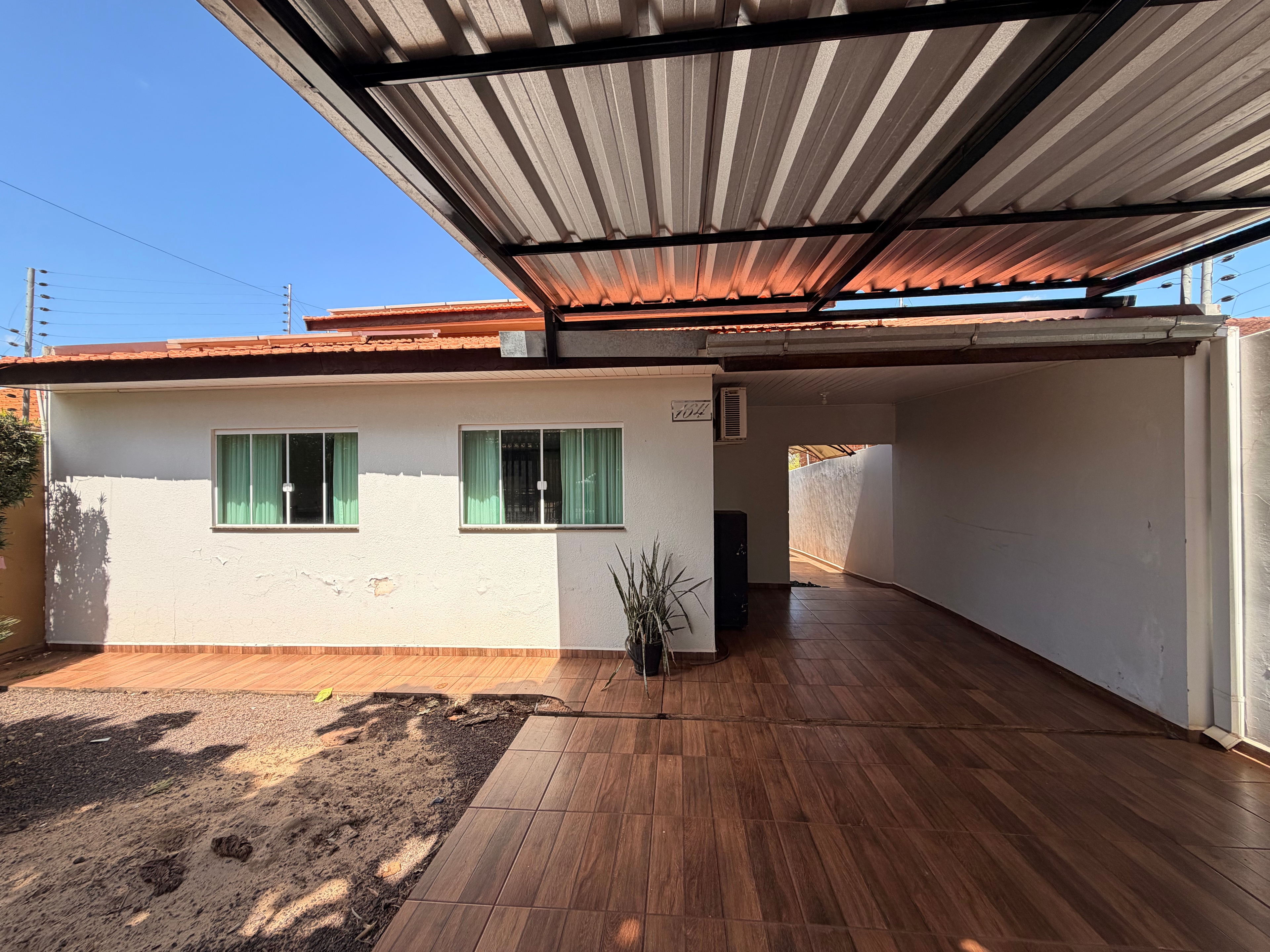 🏡 CASA À VENDA – PARQUE ANHEMBI