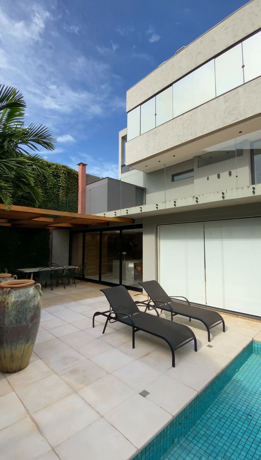 Residência com 452 m² em Centro