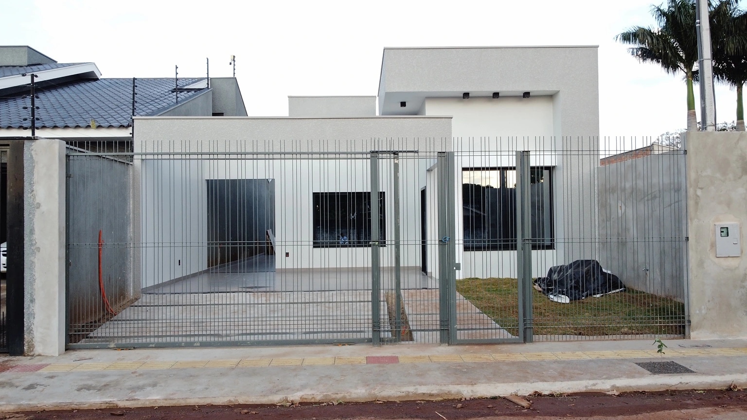 Residência térrea minimalista